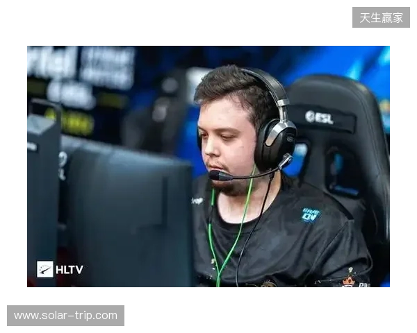 媒体爆料：Eternal Fire计划围绕Calyx和jottAAA搭建国际阵容